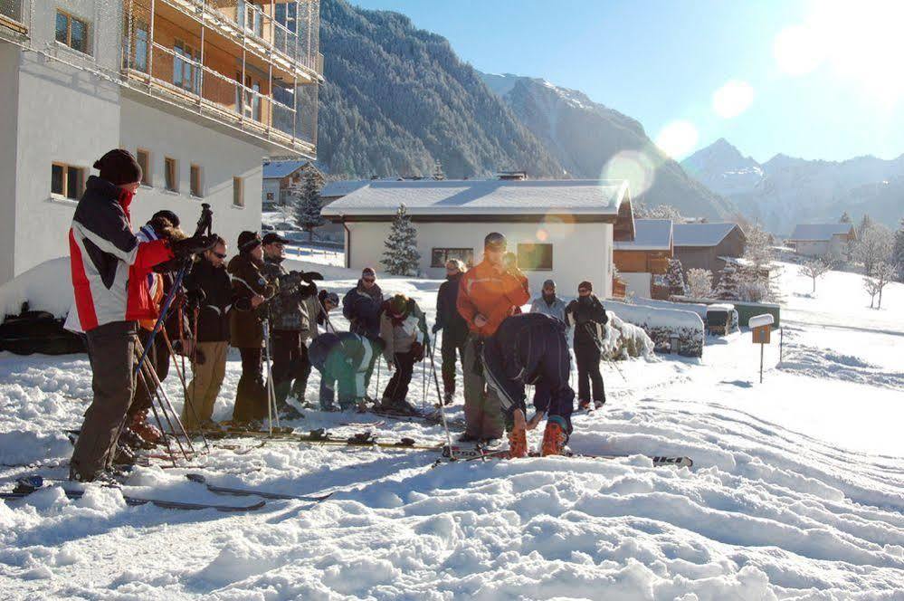 Base Aktivhotel Montafon Sankt Gallenkirch Buitenkant foto